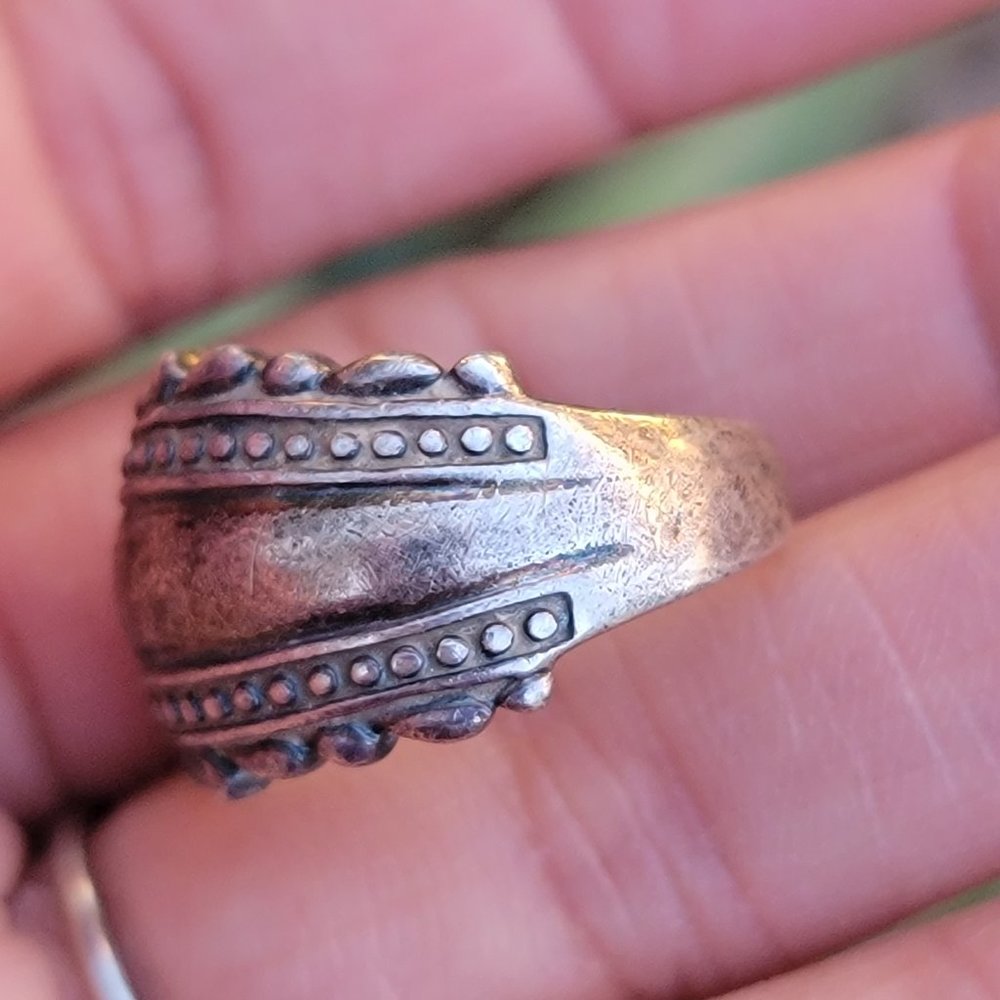 Vintage 925 sterling silver saddle band beaded ornate decorative ring - Picture 6 of 16
